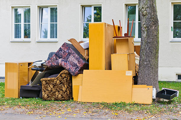 Best Construction Debris Removal  in Marine, IL